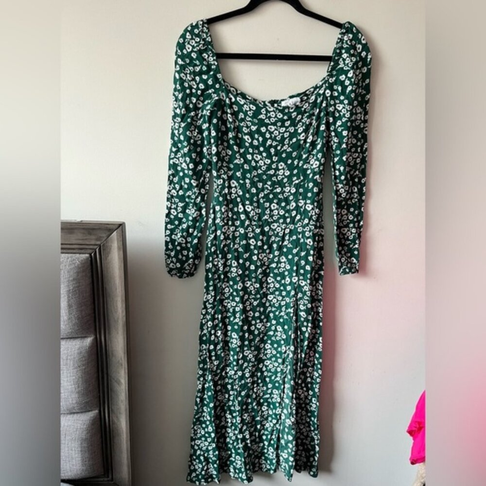 Park   Fifth 100% Rayon Green Floral Long Sleeve Slit Leg Dress - XS
